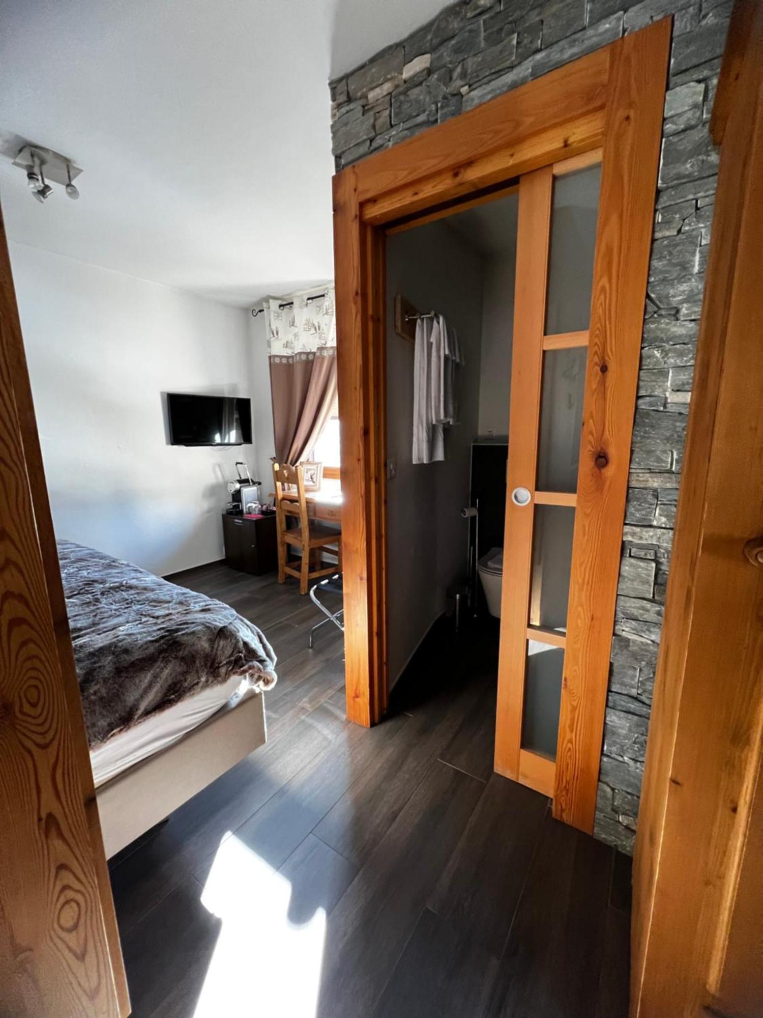 Hotel De Charme La Poste Анзер Екстер'єр фото